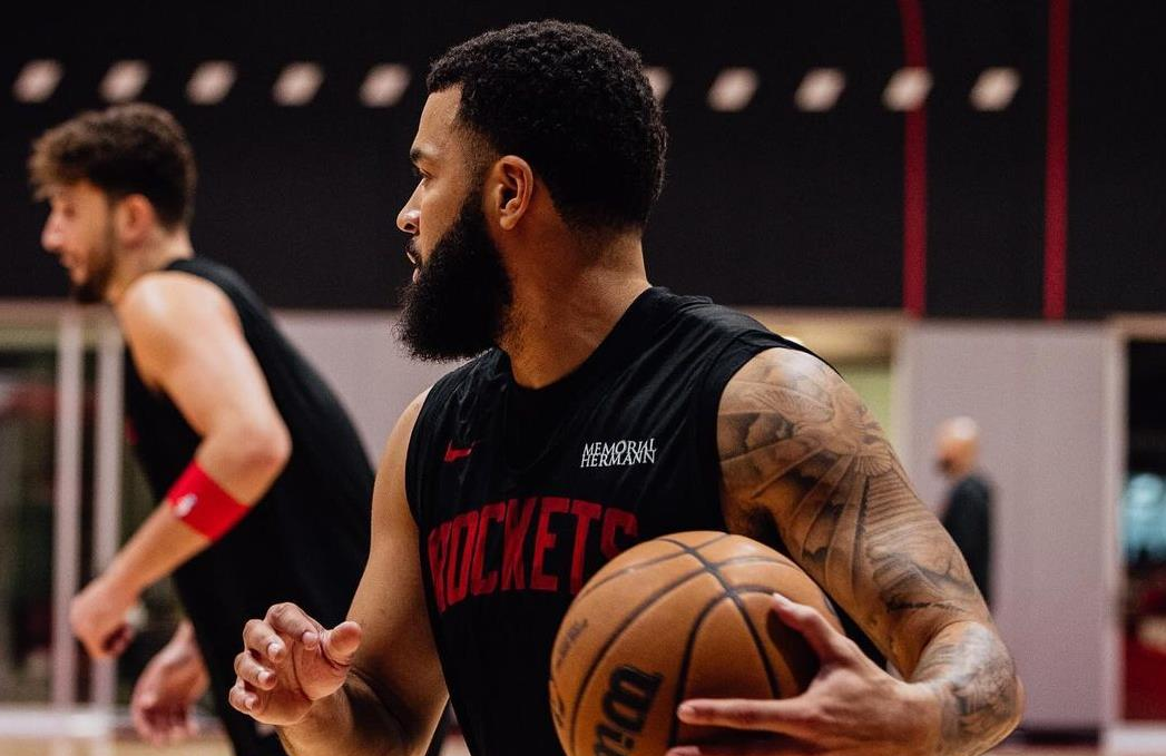 开云-包含NBA常规赛冲刺阶段走向成谜，克里夫兰骑士外线爆发，气氛紧张，医务组通报恢复的词条