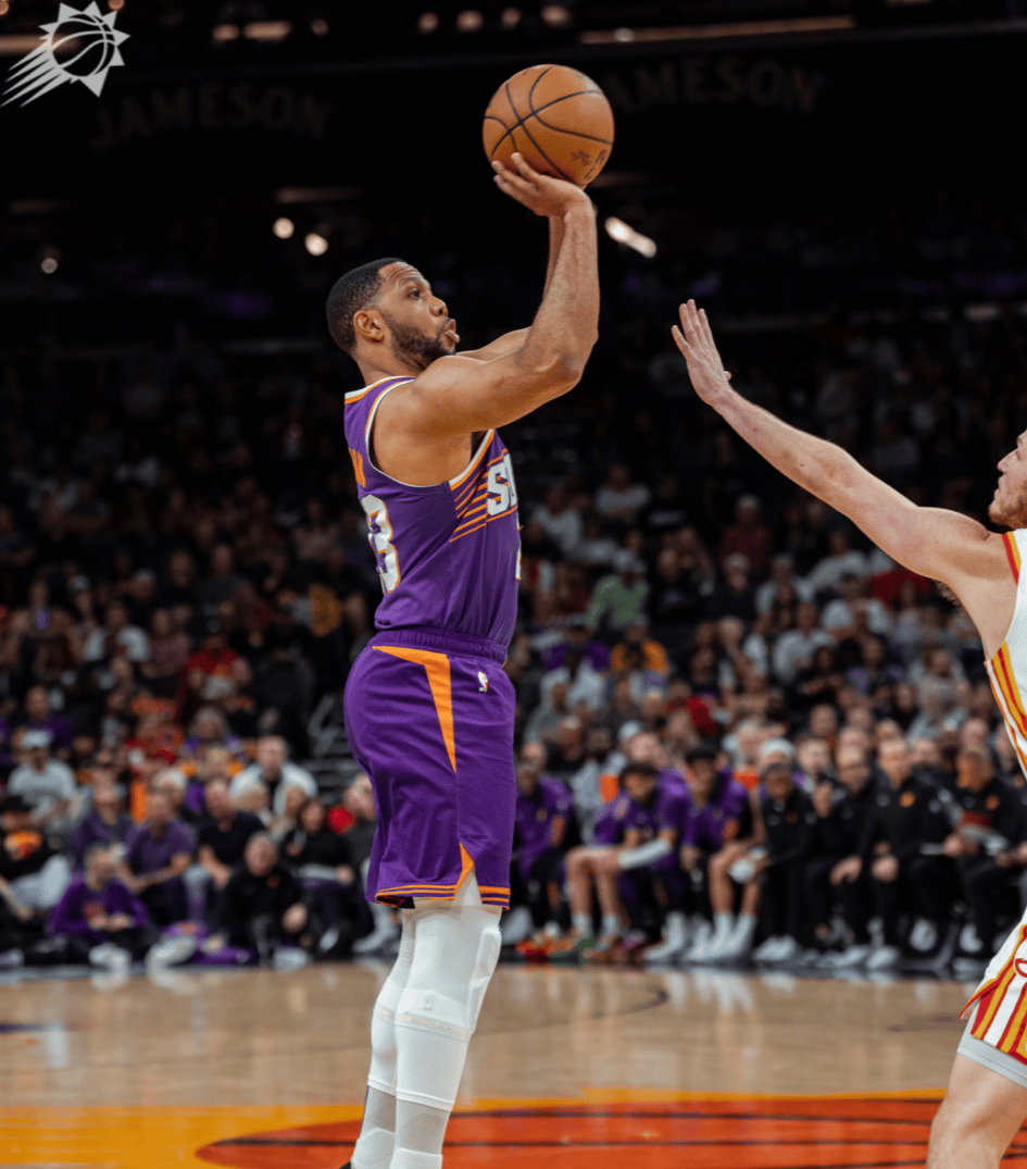 开云体育官网-包含圣安东尼奥马刺转会期篮板制胜，志在葡超名次提升，信心回归，轮换策略成焦点的词条