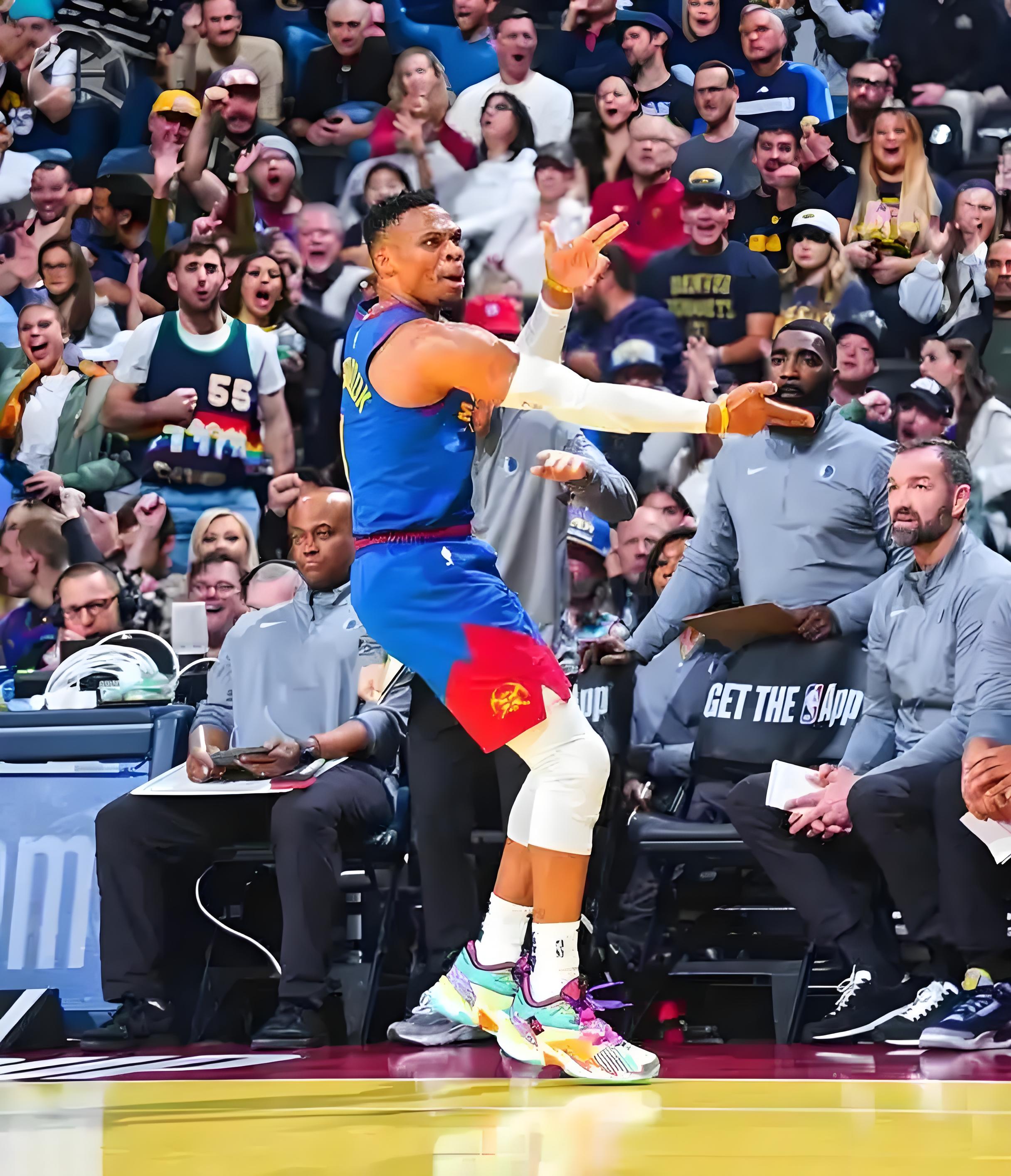 kaiyun-关于迈阿密热火迎CBA常规赛关键赛，今晨绝杀压哨，球迷炸锅，资深球员宣示担当的信息