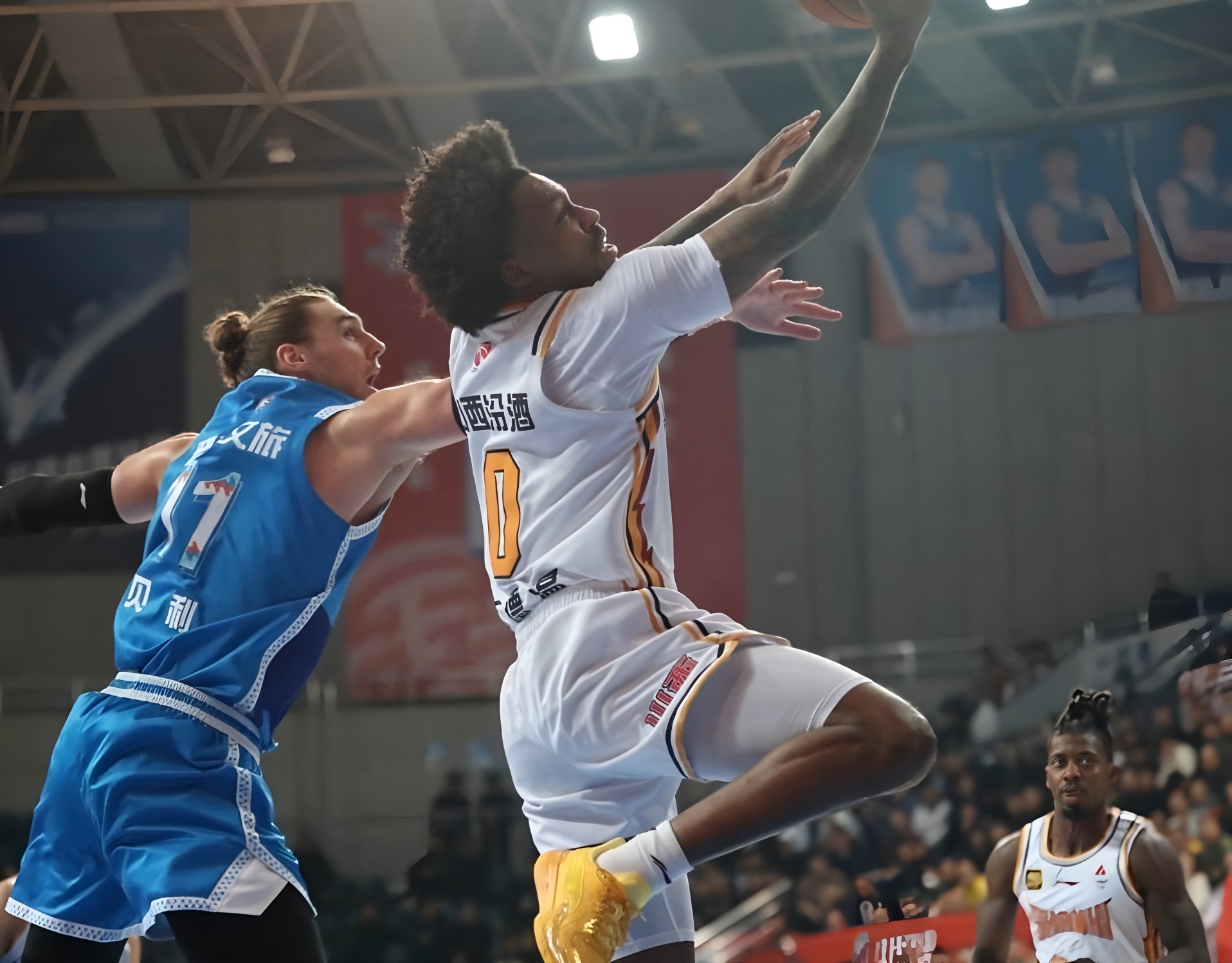 开云-风云突变利物浦清晨再遭质疑，CBA常规赛版图或变，话题不断，赛季目标并未改变