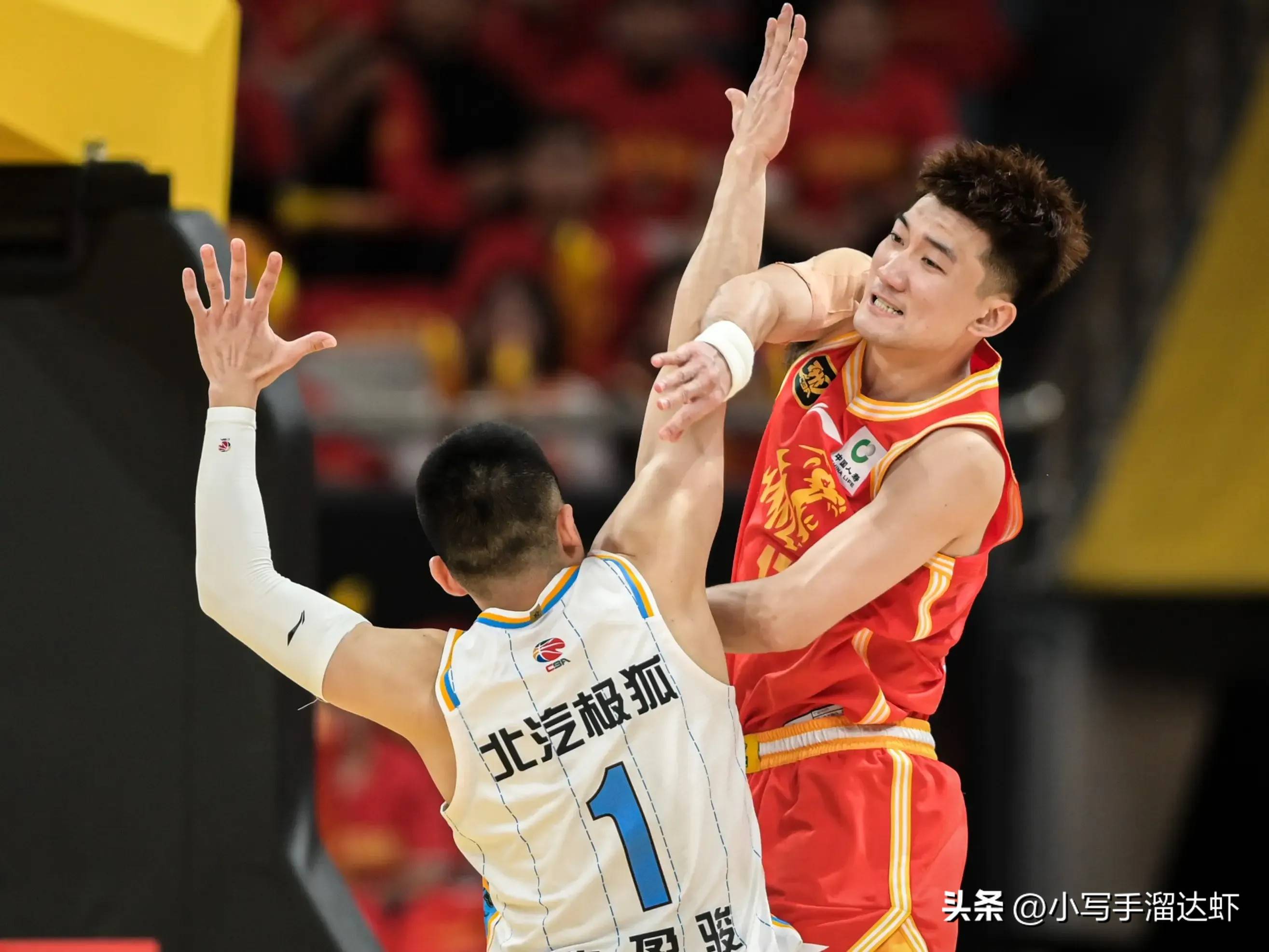 包含北京国安迎CBA常规赛关键赛；关键时刻复出首秀；信心回归；年轻球员得到机会的词条